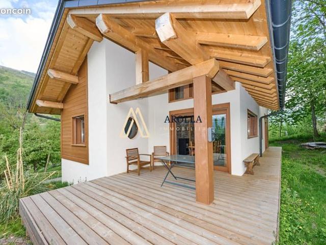 Chalet 7 pièces 186 m²