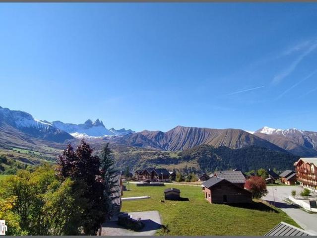 Chalet 7 pièces 194 m²