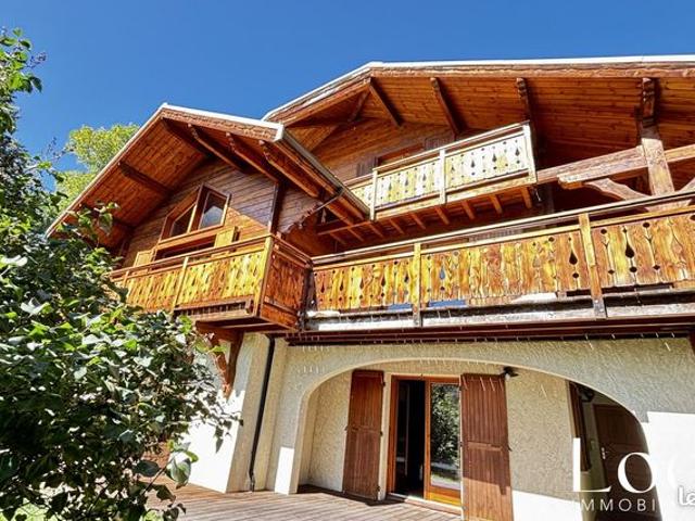 Chalet 7 pièces 206 m²