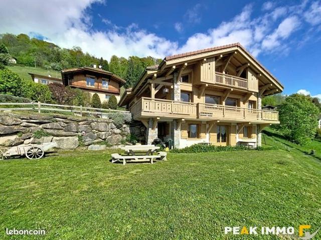 Chalet 7 pièces 215 m²