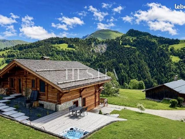 Chalet 7 pièces 211 m²