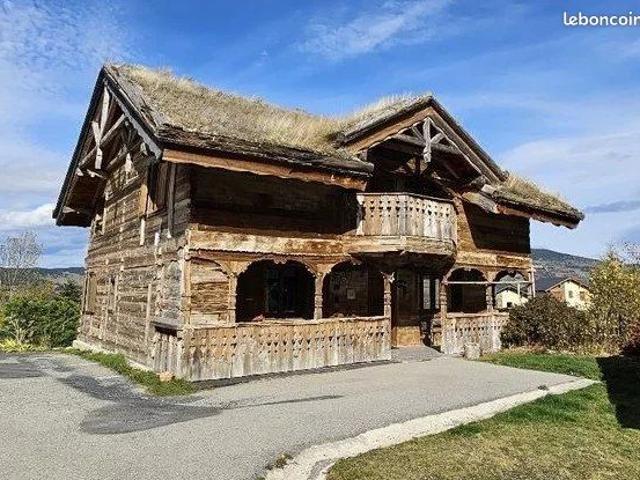 Chalet 7 pièces 224 m²