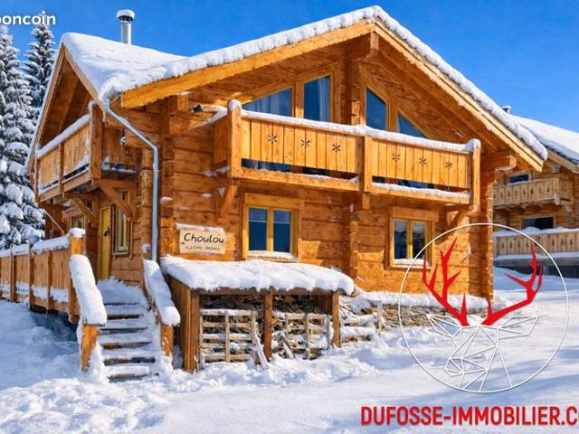 Chalet 7 pièces 240 m²