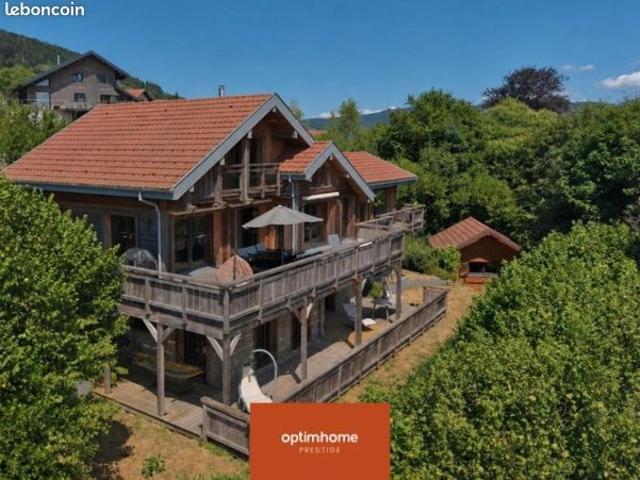 Chalet 7 pièces 295 m²