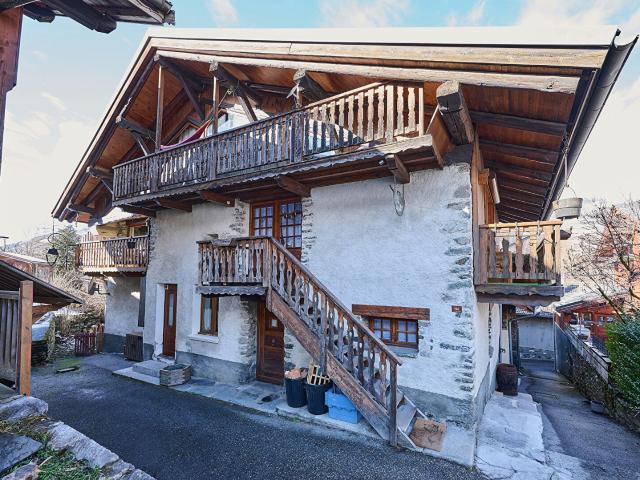 Chalet 7 pièces / 2 logements Bourg St Maurice