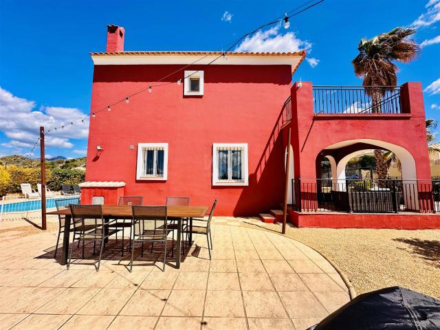 Chalet 4 dormitorios 130 m2 133m² Mutxamel