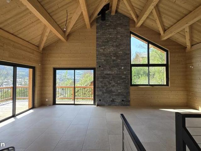 Chalet 4 pièces 126 m²