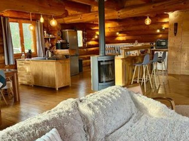 Chalet 4 pièces 144 m²