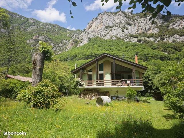 Chalet 4 pièces 59 m²