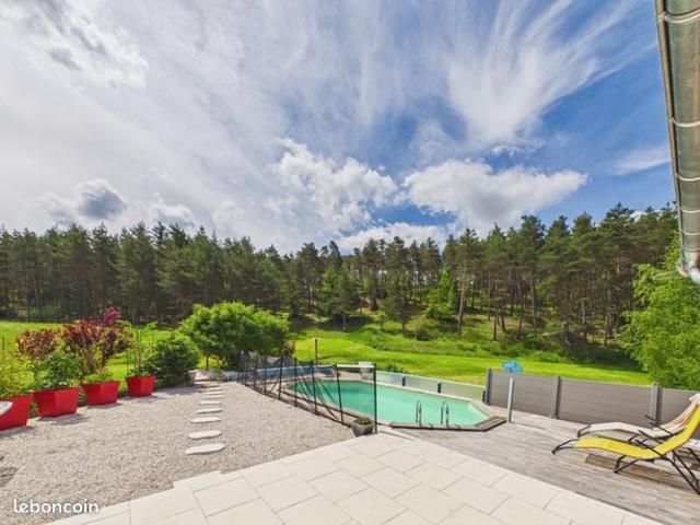 Chalet 4 pièces 90 m²