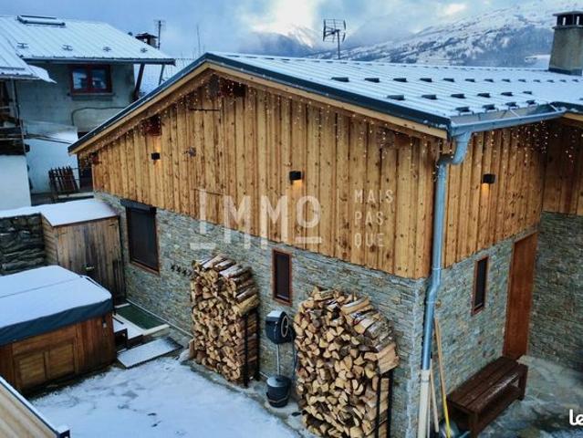 Chalet 5 pièces 111 m²
