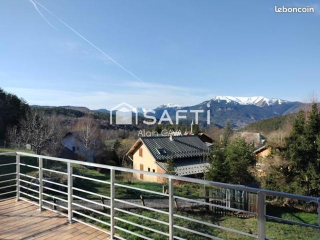 Chalet 5 pièces 126 m²