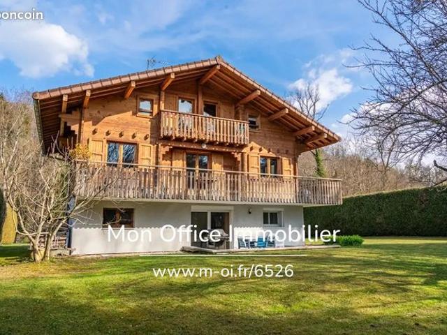 Chalet 5 pièces 130 m²