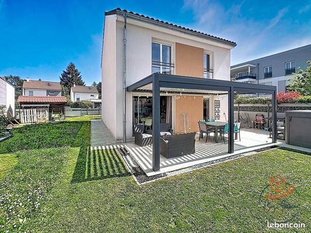 Chalet 5 pièces 131 m²