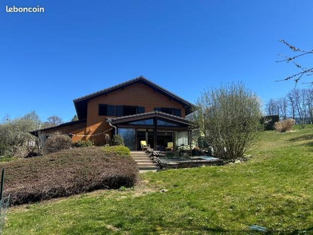 Chalet 5 pièces 148 m²