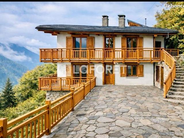 Chalet 5 pièces 160 m²
