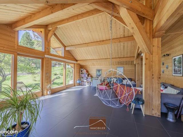 Chalet 5 pièces 160 m²