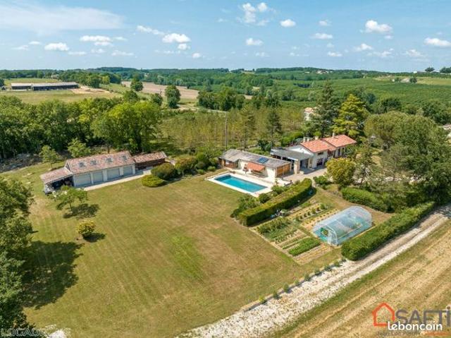 Chalet 5 pièces 183 m²