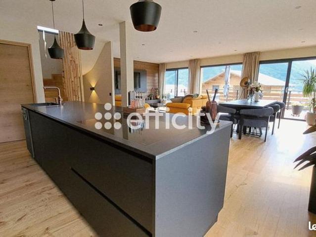 Chalet 5 pièces 190 m²