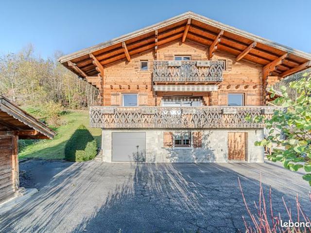 Chalet 5 pièces 200 m²