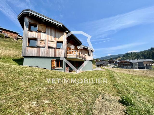 Chalet 5 pièces à vendre dans la station des Gets 160m² Les Gets