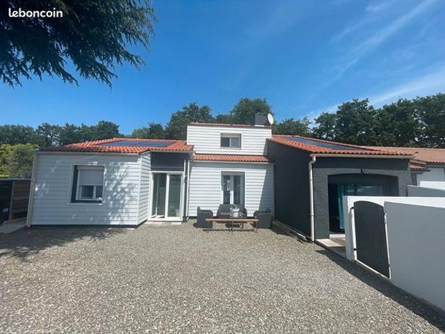Chalet 6 pièces 108 m²