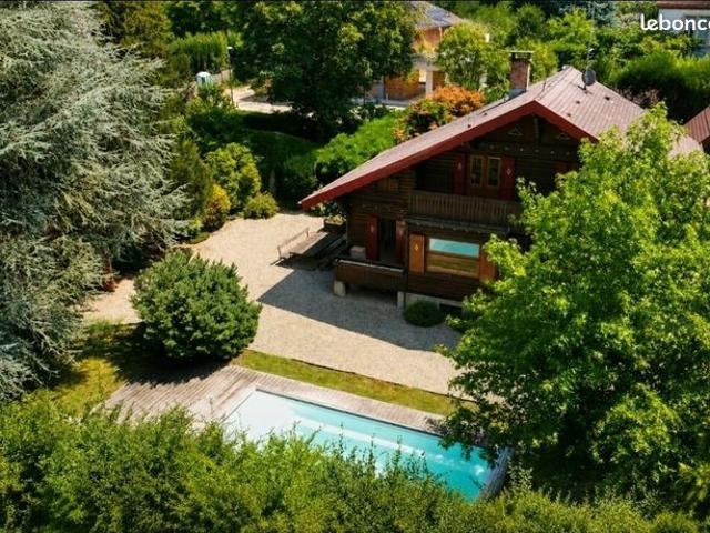 Chalet 6 pièces 118 m²