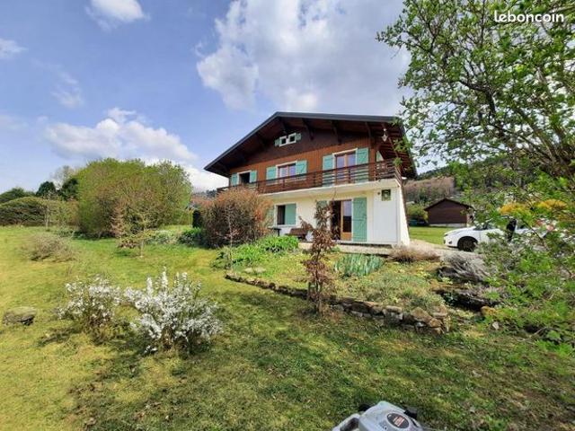 Chalet 6 pièces 110 m²
