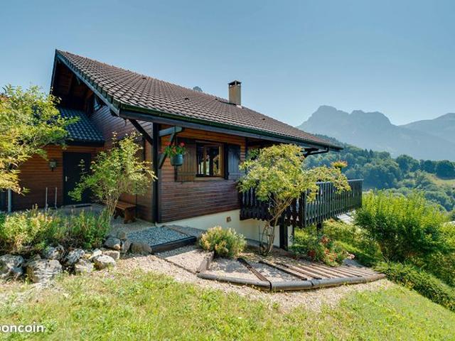 Chalet 6 pièces 122 m²