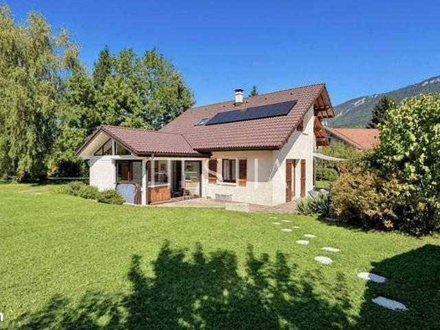 Chalet 6 pièces 137 m²