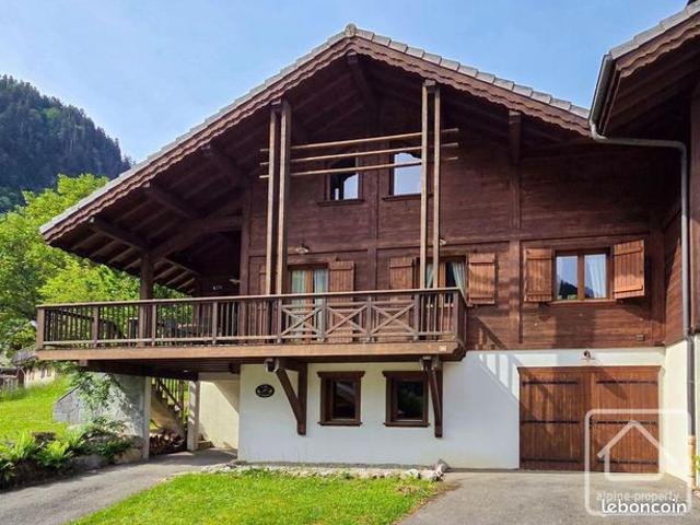 Chalet 6 pièces 130 m²