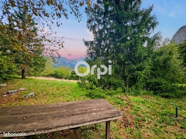 Chalet 6 pièces 130 m²