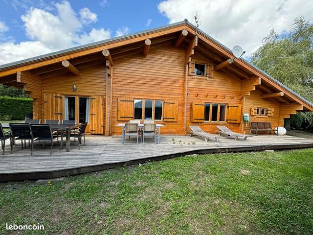 Chalet 6 pièces 148 m²