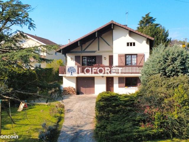Chalet 6 pièces 140 m²