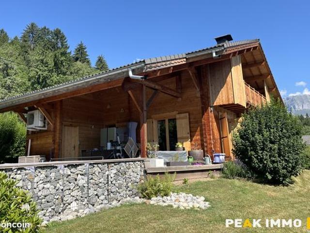 Chalet 6 pièces 140 m²