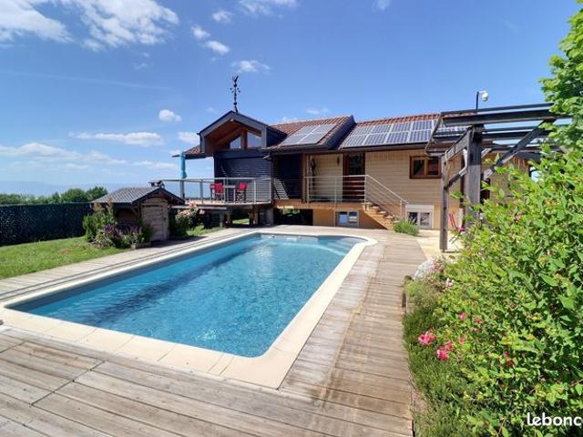 Chalet 6 pièces 152 m²