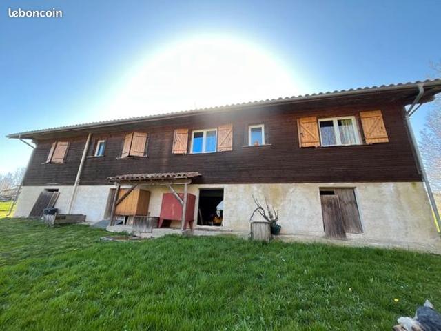 Chalet 6 pièces 160 m²