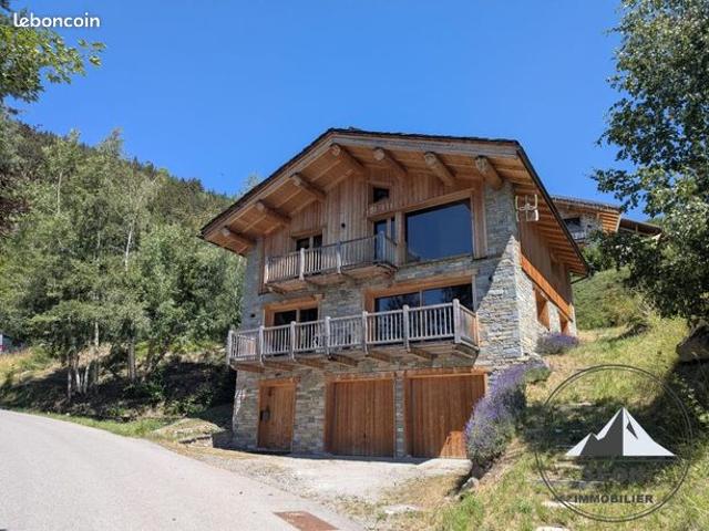 Chalet 6 pièces 176 m²