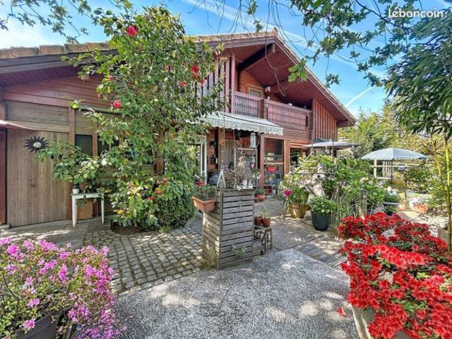 Chalet 6 pièces 170 m²