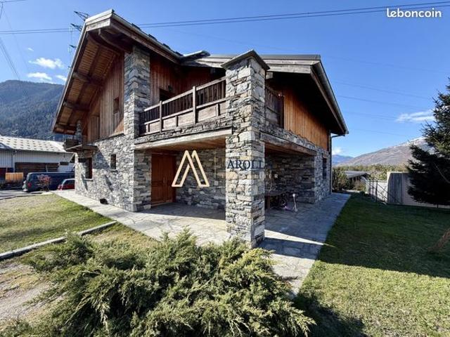 Chalet 6 pièces 181 m²