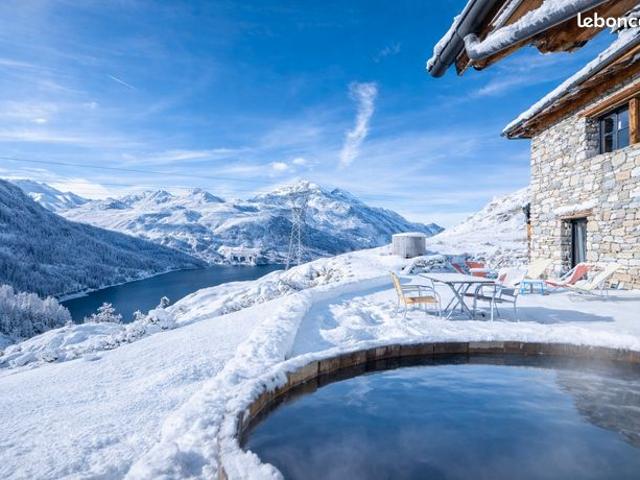 Chalet 6 pièces 210 m²