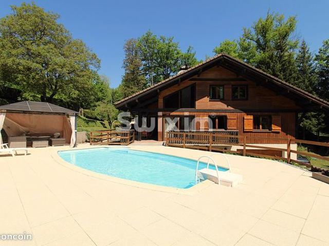 Chalet 6 pièces 222 m²