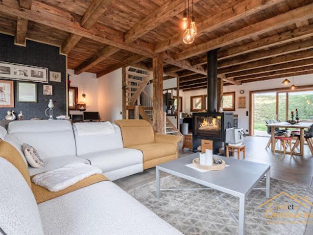 Chalet avec terrasse