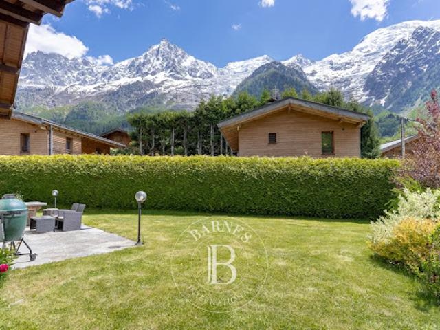 Chalet avec vue panoramique et terrasse