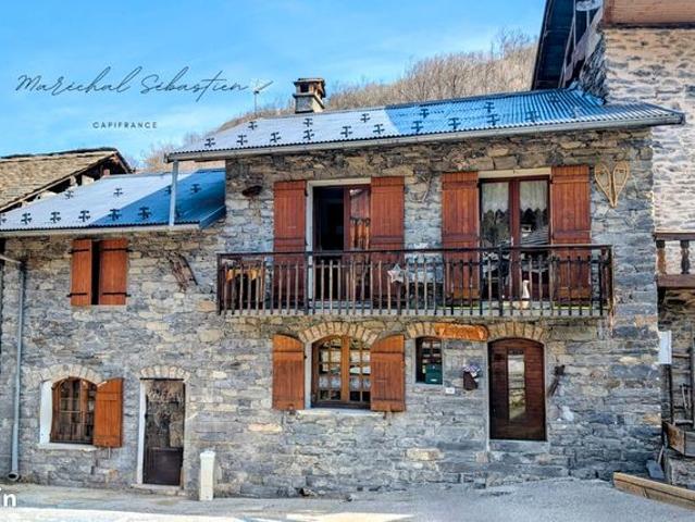 Chalet 8 pièces 135 m²