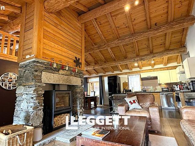 Chalet 8 pièces 130 m²