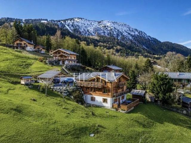 Chalet 8 pièces 176 m²