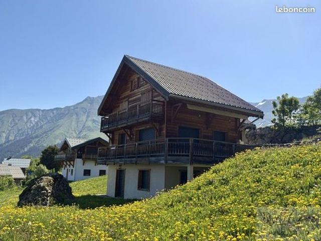 Chalet 8 pièces 177 m²