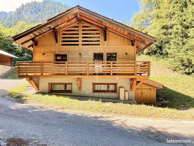 Chalet 8 pièces 217 m²