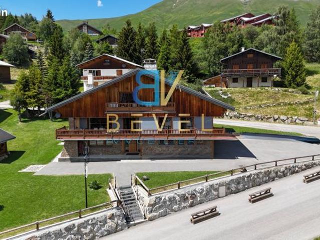 Chalet 8 pièces 223 m²